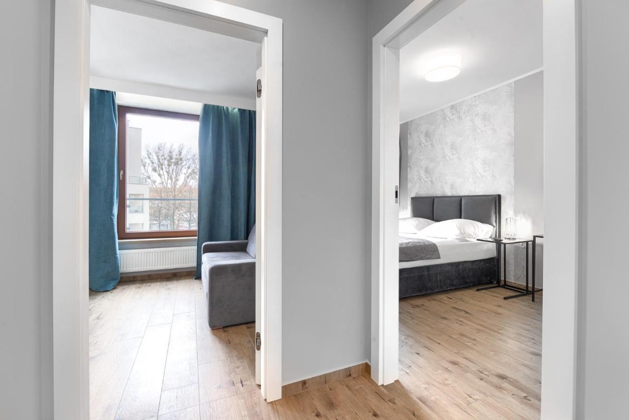 Exclusive Szczecin Apartment - 2 Seperate Bedroom 5 Star Apartment ***** Екстериор снимка